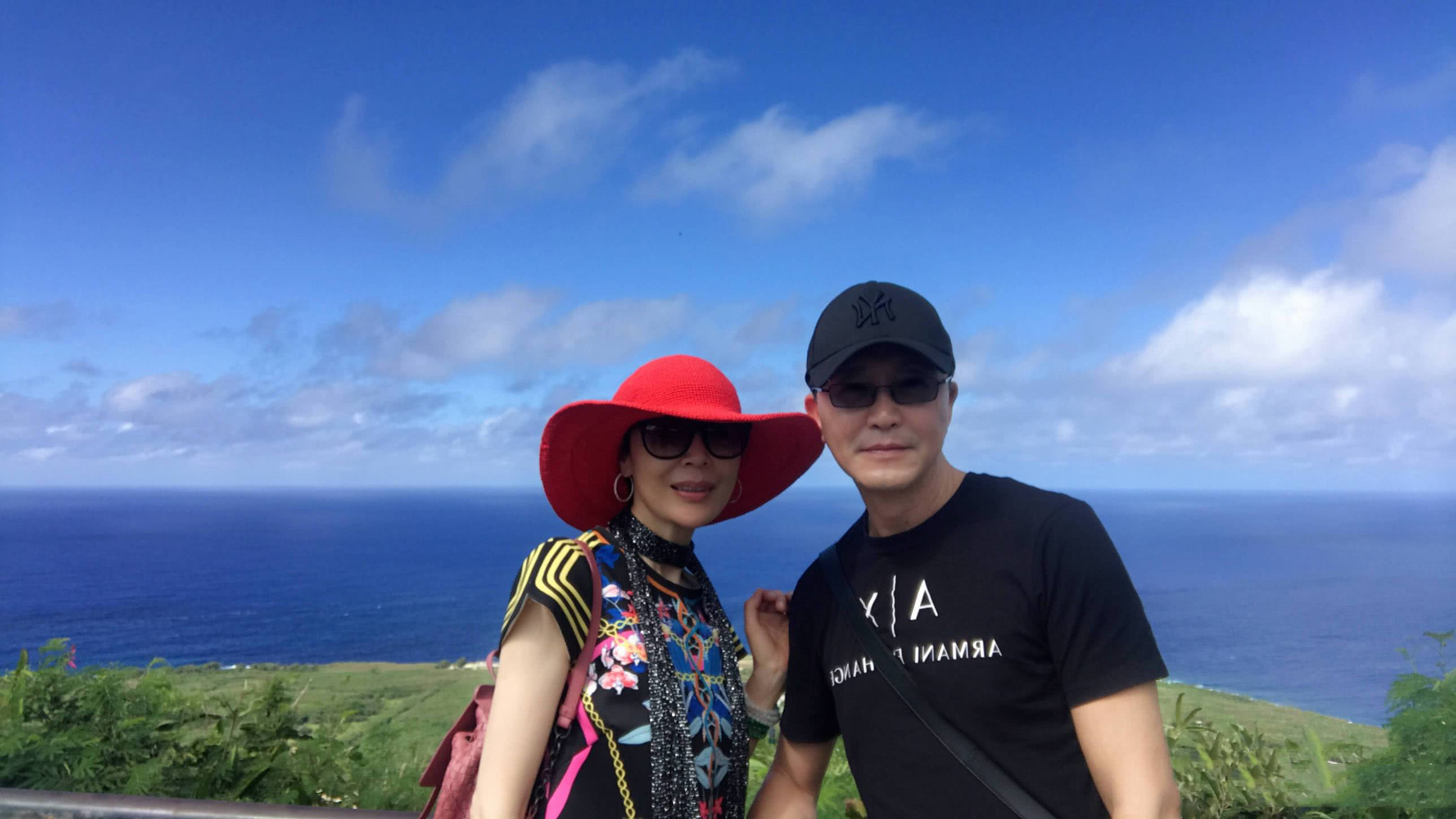 5对很幸福的明星夫妻,15对年过半百恩爱如初的明星夫妻