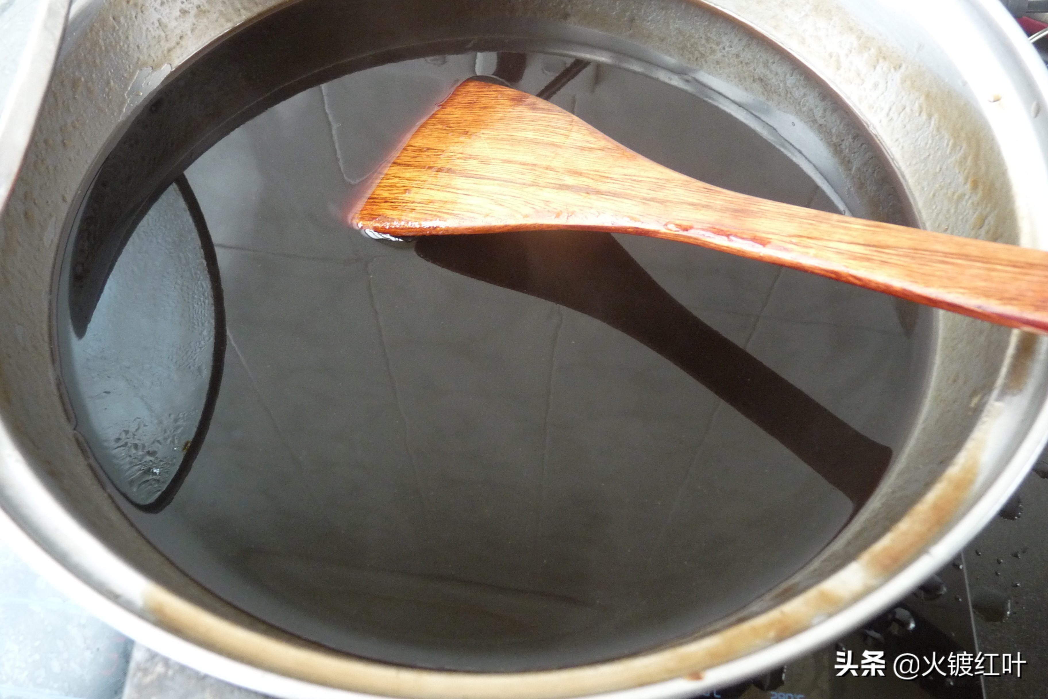 如何在家做消暑龟苓膏,自制龟苓膏清热消暑的必备饮品