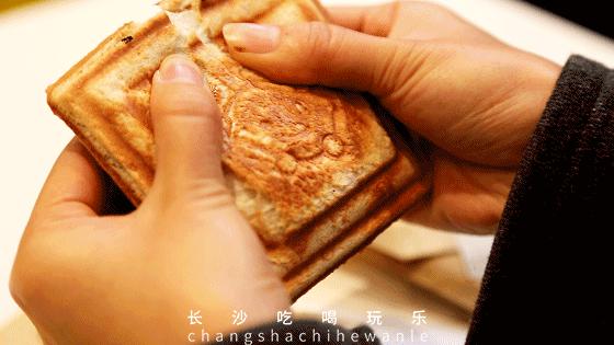 长沙菜品爆品,长沙爆爆肠小吃