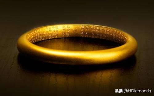 戴大金链子俗不俗气,戴大金链子有钱吗
