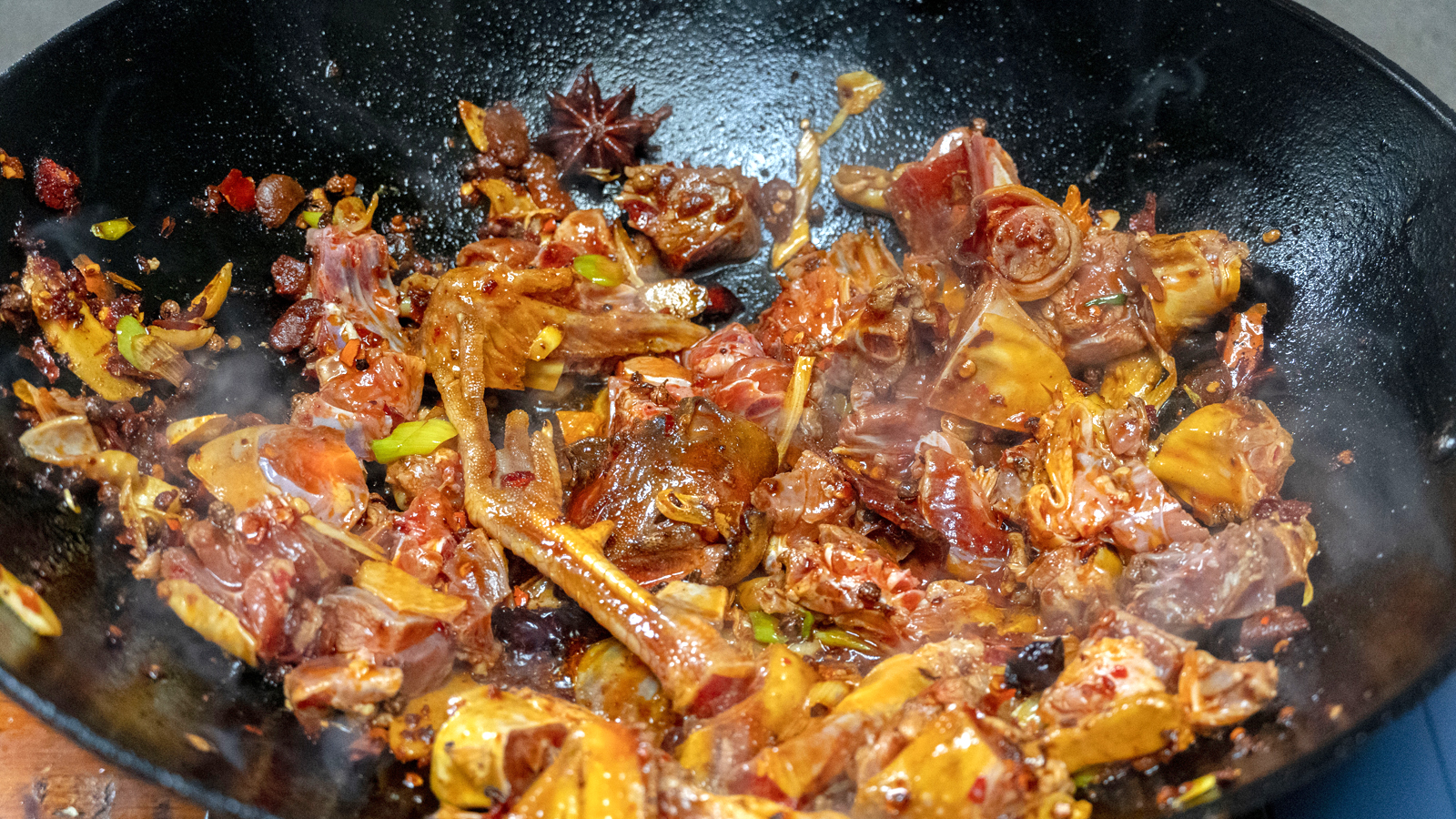 学会这8道冬令进补美食轻松过冬,冬日驱寒暖胃美食有哪些