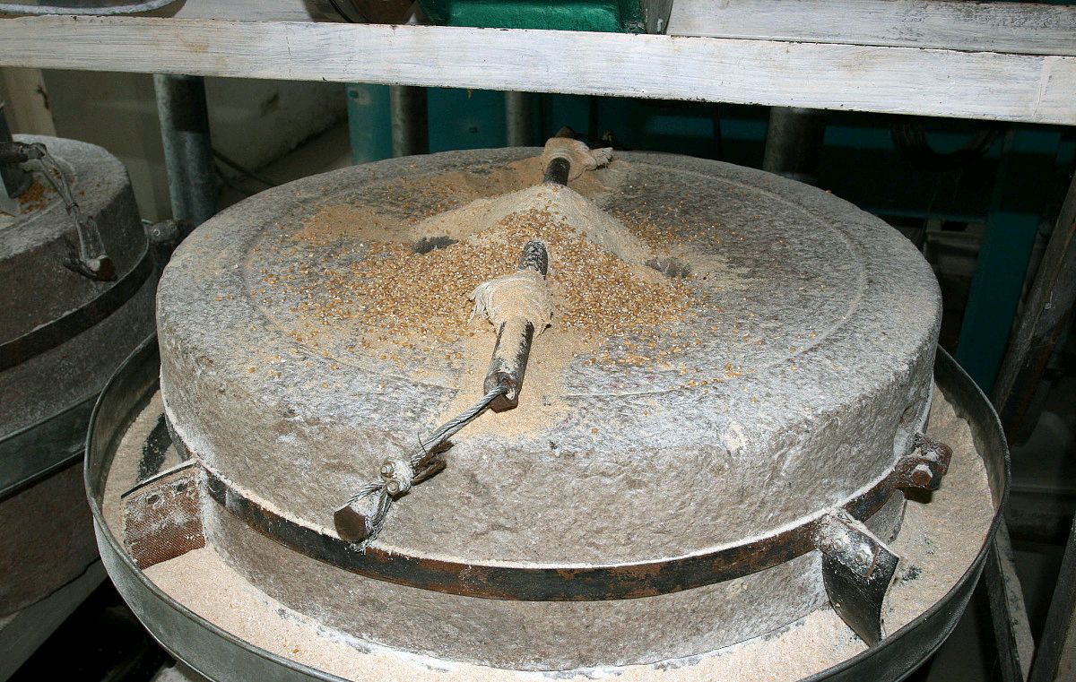 面粉里加豌豆淀粉包饺子,面粉淀粉包饺子