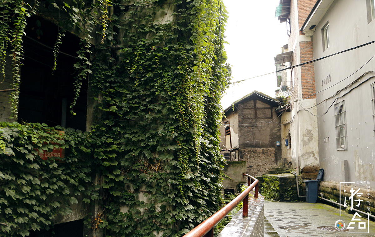 1988年重庆第一高楼,重庆三座大楼