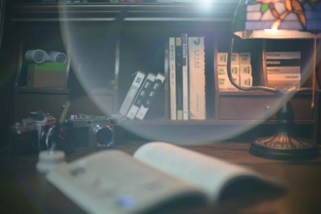 尼康夜神vs徕卡夜神,尼康夜神对比徕卡夜神