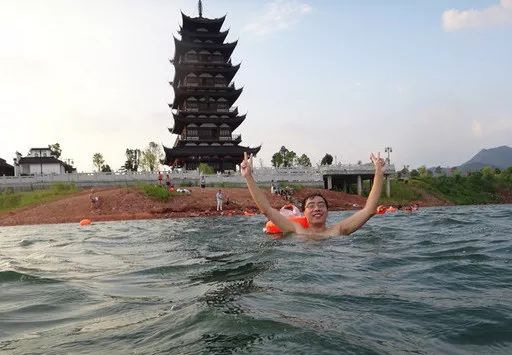 野外游泳安全指南—野泳必看