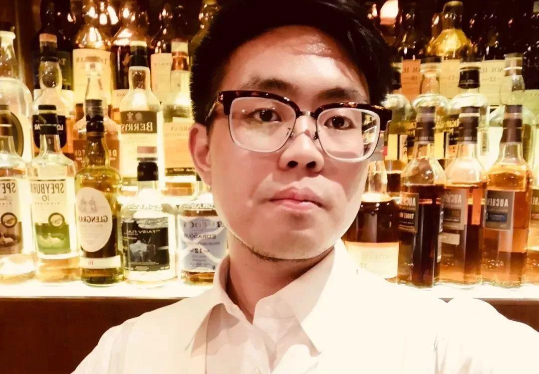 碟仕|023号调酒师Rex：我用唱片和酒把人与故事联结在一起