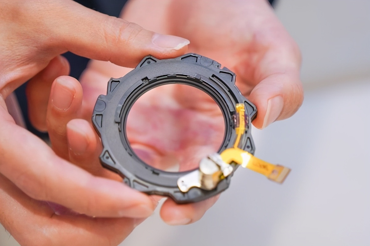 索尼fe50mmf1.2gm拍人像,索尼全画幅fe24mmf1.4测评