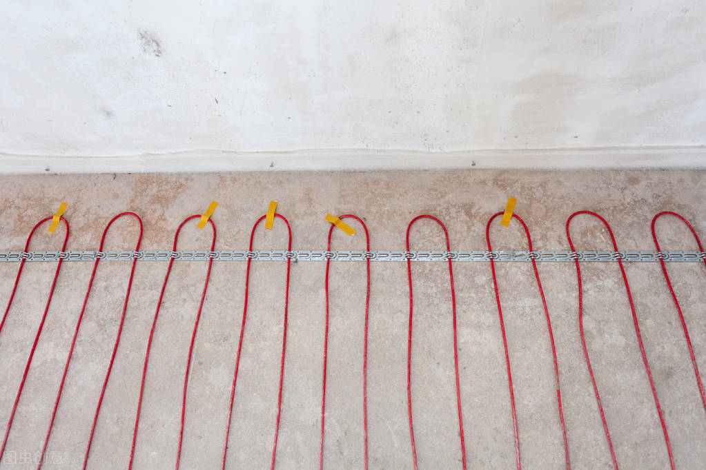 公寓的电地暖怎么使用,小户型安装燃气地暖还是电地暖