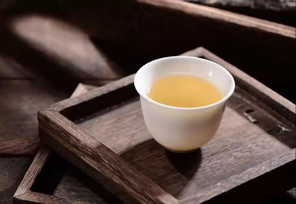 长期存放普洱茶用塑料袋子密封,存普洱茶锡纸袋好还是塑料袋好