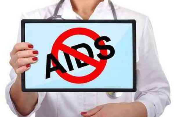 高危第二天出现症状是恐艾症吗,恐艾症有哪些身体症状