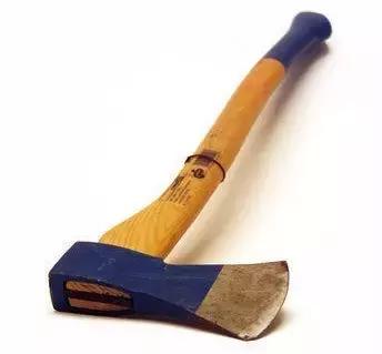 分手后前任留下哪些表现,分手后前任留下的东西全部丢掉