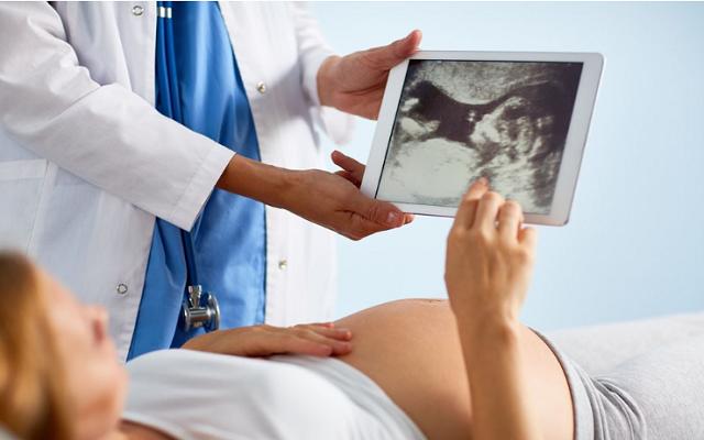 孕期多吃鱼的好处就不用多说了吧,孕早期吃鱼对胎儿发育有什么好处