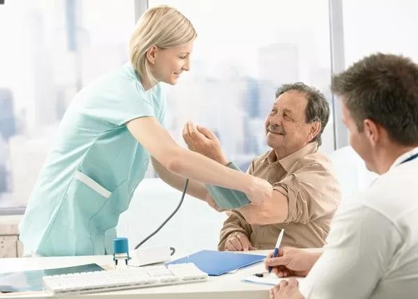 肝癌来临之前的三个预兆眼睛,肝癌来临前的5种信号