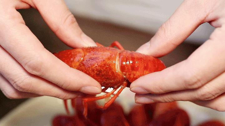 靓靓蒸虾西安老城根价格,靓靓蒸虾哪个店最值得去