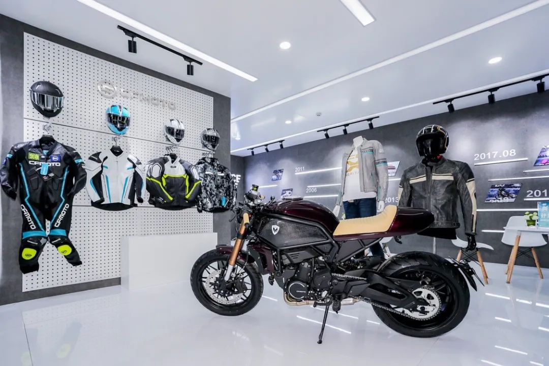 摩博会春风1250,春风1250tr-g2024款评测