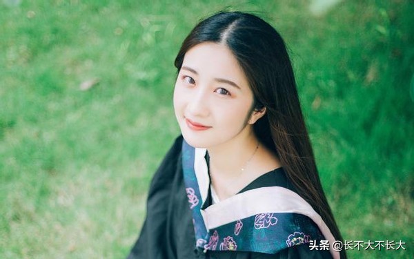 和男朋友确定关系后如何称呼,适合给男朋友的特别称呼