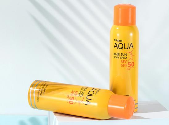 王一博肖战防晒喷雾,李现王一博用防晒喷雾