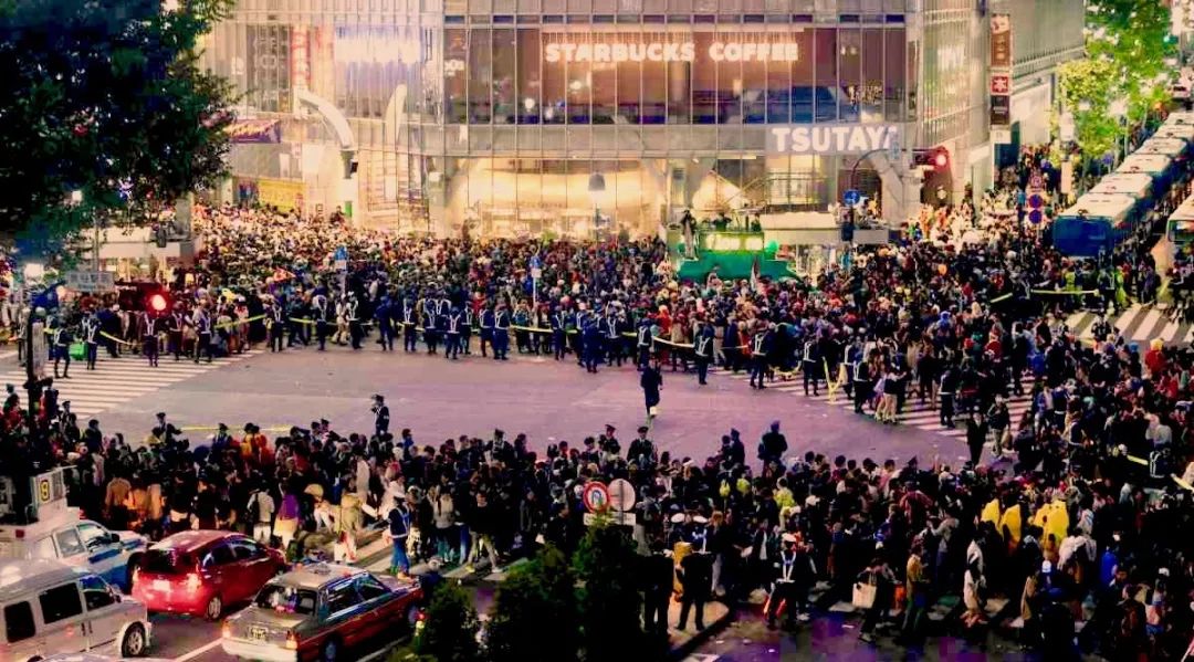 “警惕涩谷”！潮流圣地是如何变成“日本之耻”的？