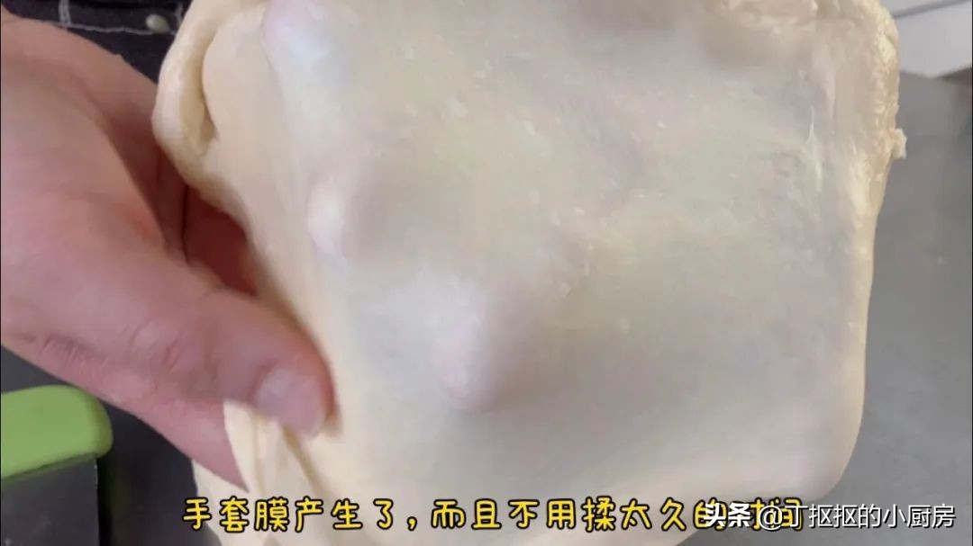 怎么用揉面机做吐司,不用揉面机怎么揉吐司拉丝