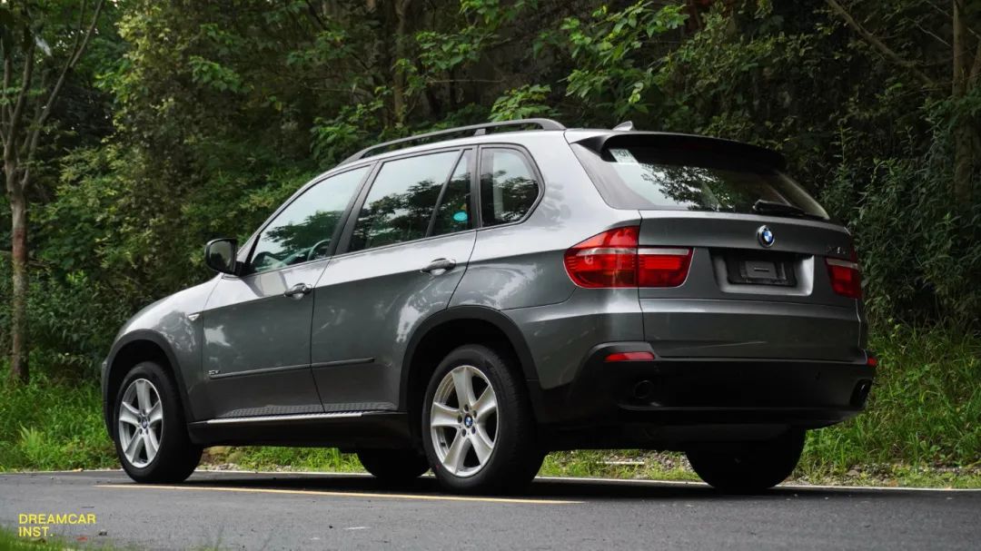 e70x5上代车型,11款宝马x5e70试驾视频