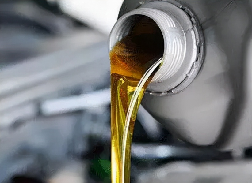 洒水车如何换机油,洒水车保养方法和注意事项