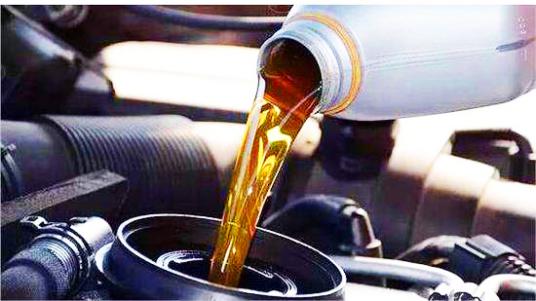 您的爱车一定要及时保养,爱车怕高温还是低温