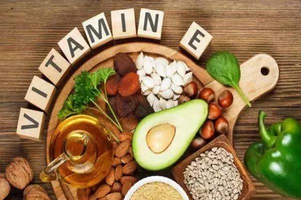 你还在担心脱发怎么办?护发妙招都在这里了,收藏起来!