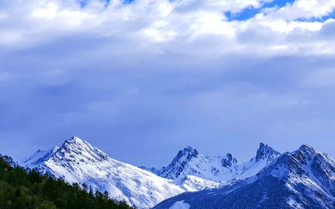 趁放假来一次有意义的旅行,比达瓦更扎更漂亮,关键是免费