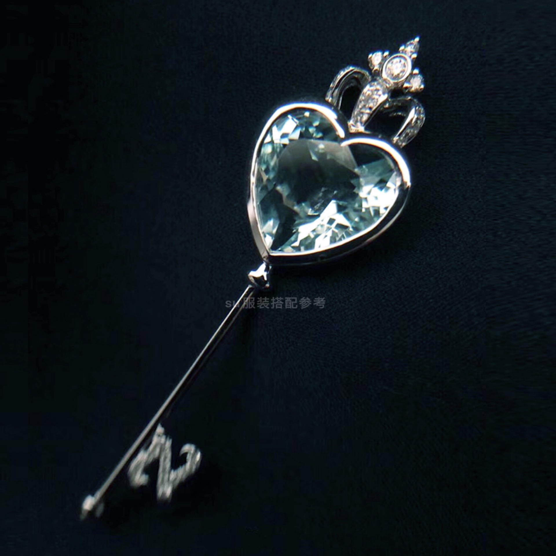 秋冬毛衣链百搭款,秋冬毛衣链项链配饰高档气质