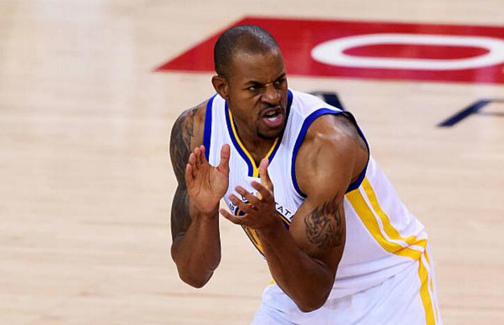 NBA球星利拉德,nba球员利拉德