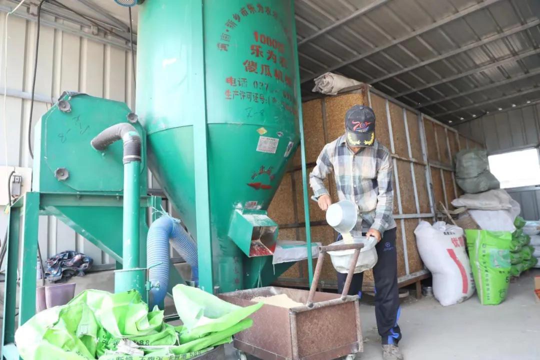 付宝：身残志坚勇创业自强不息谋致富