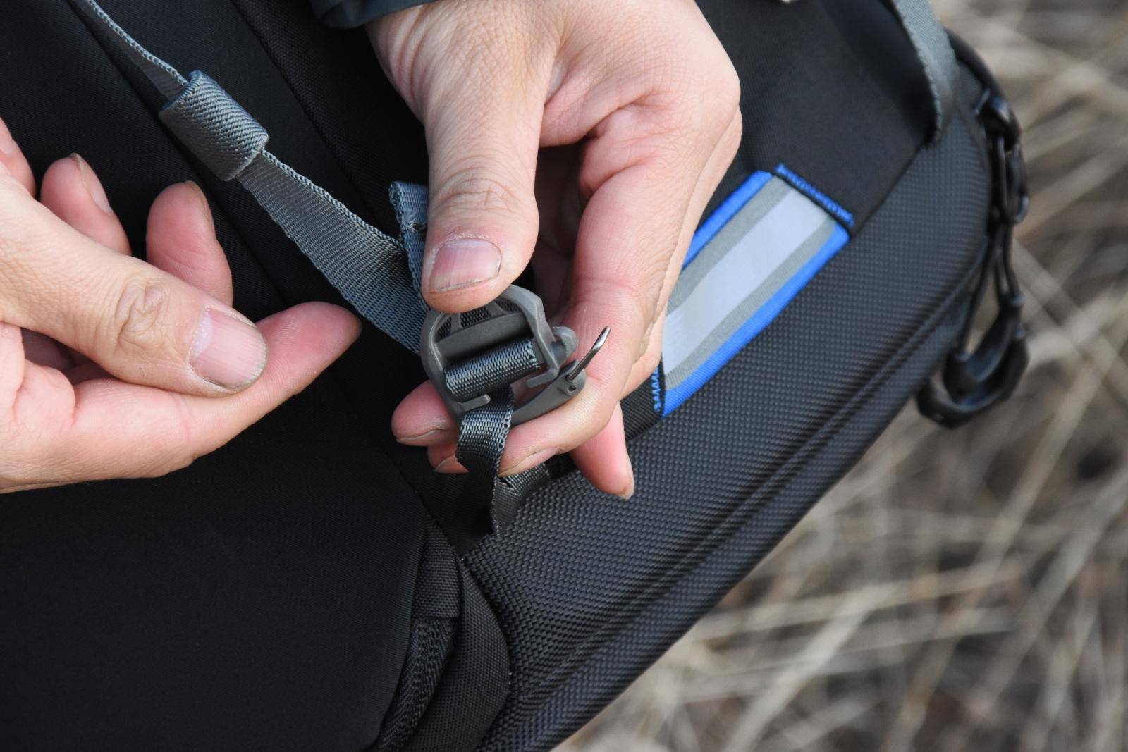 最实用的多功能摄影包,摄影师旅游相机包推荐