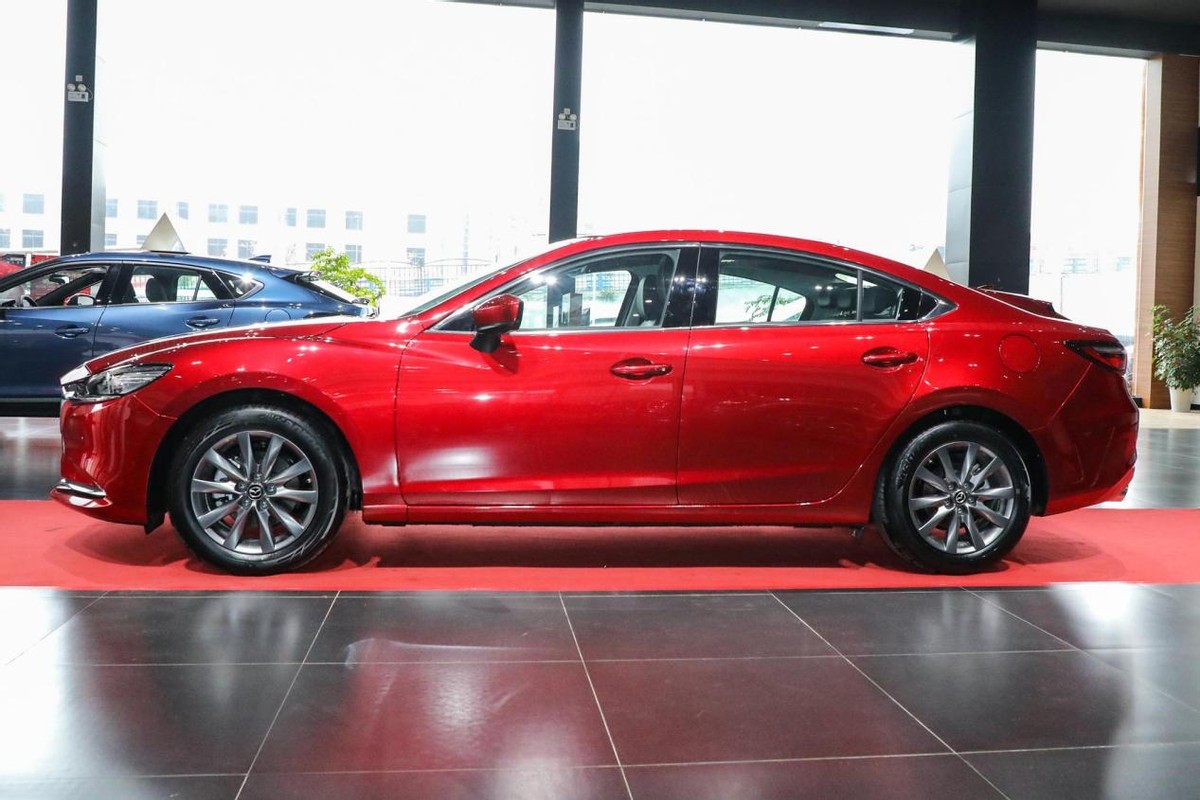 2022马自达阿特兹6at2.5蓝天运动版,阿特兹为什么油耗一下到99了