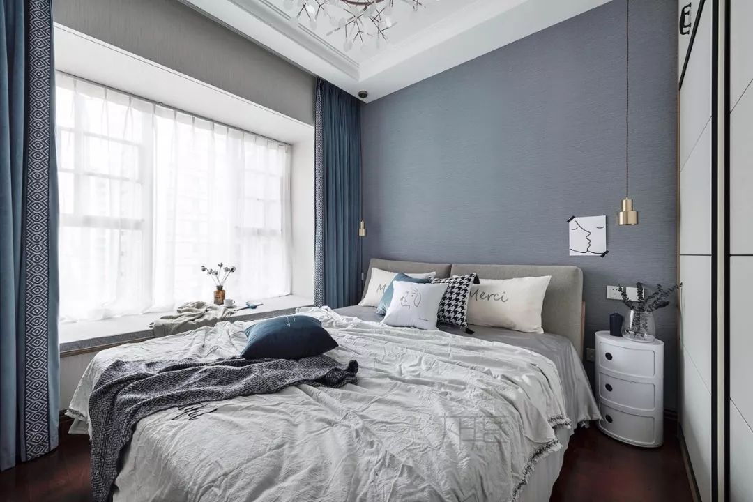 打造舒适的卧室,卧室床头选什么材质