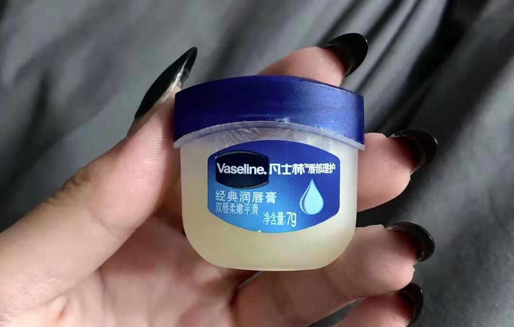 邓紫棋小红瓶,邓紫棋的金鱼嘴视频