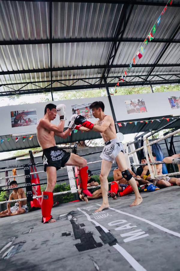 中国人在泰国开拳馆,在泰国开拳馆中国人