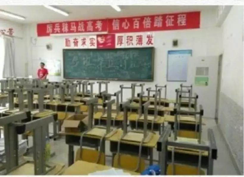 100个暖心的瞬间,15个心酸的瞬间