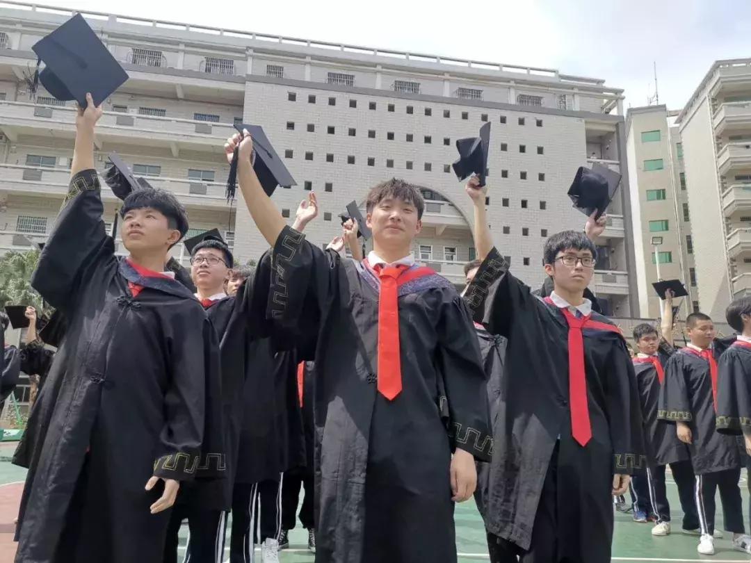 深圳市深德技工学校还有名额吗,深德技校招生