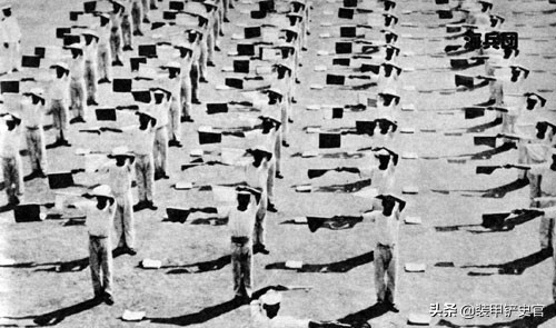 炊具做刀枪、饭勺打屁股：旧日本海军炊事兵的苦逼生涯