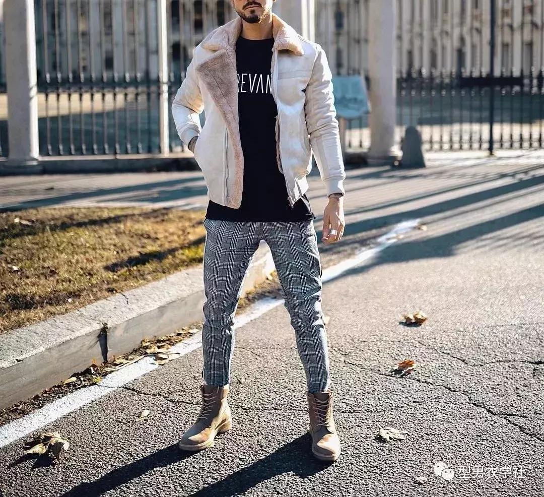 男生冬季穿搭技巧视频大全,男生的冬季穿搭技巧