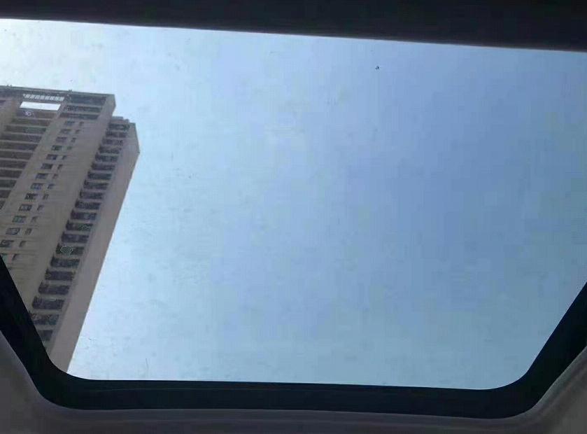 到店体验帕杰罗V93:高大威猛,动力参数弱,仅售33万