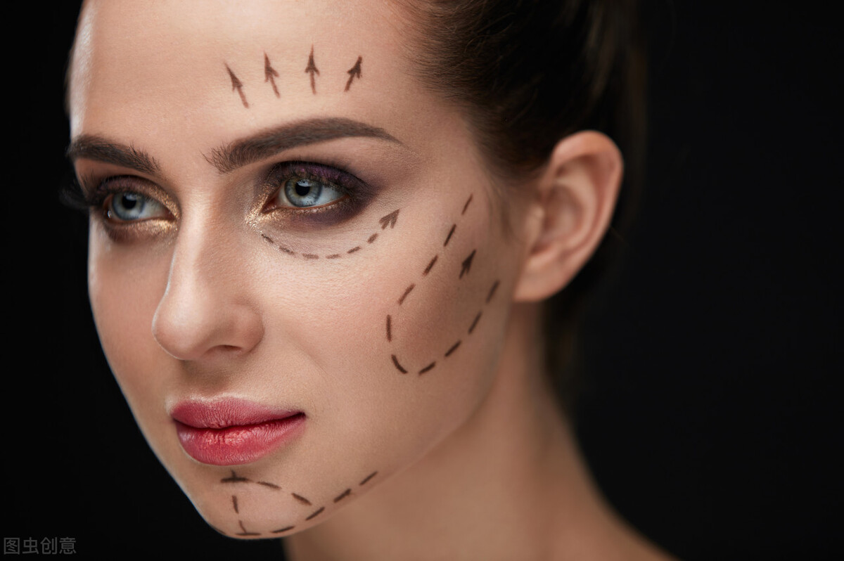 眼袋大只能做手术吗,眼袋手术真的可以一劳永逸