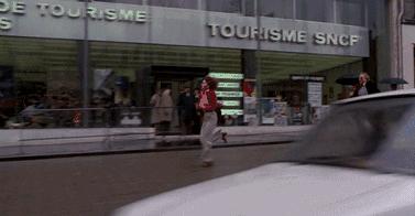 这样的大尺度R级片,注定在影史上留下浓重的一笔