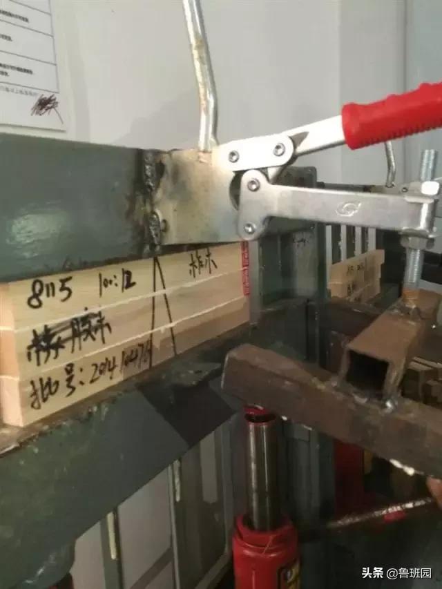 拼板胶开了怎么修复,封边机板材胶痕处理方法