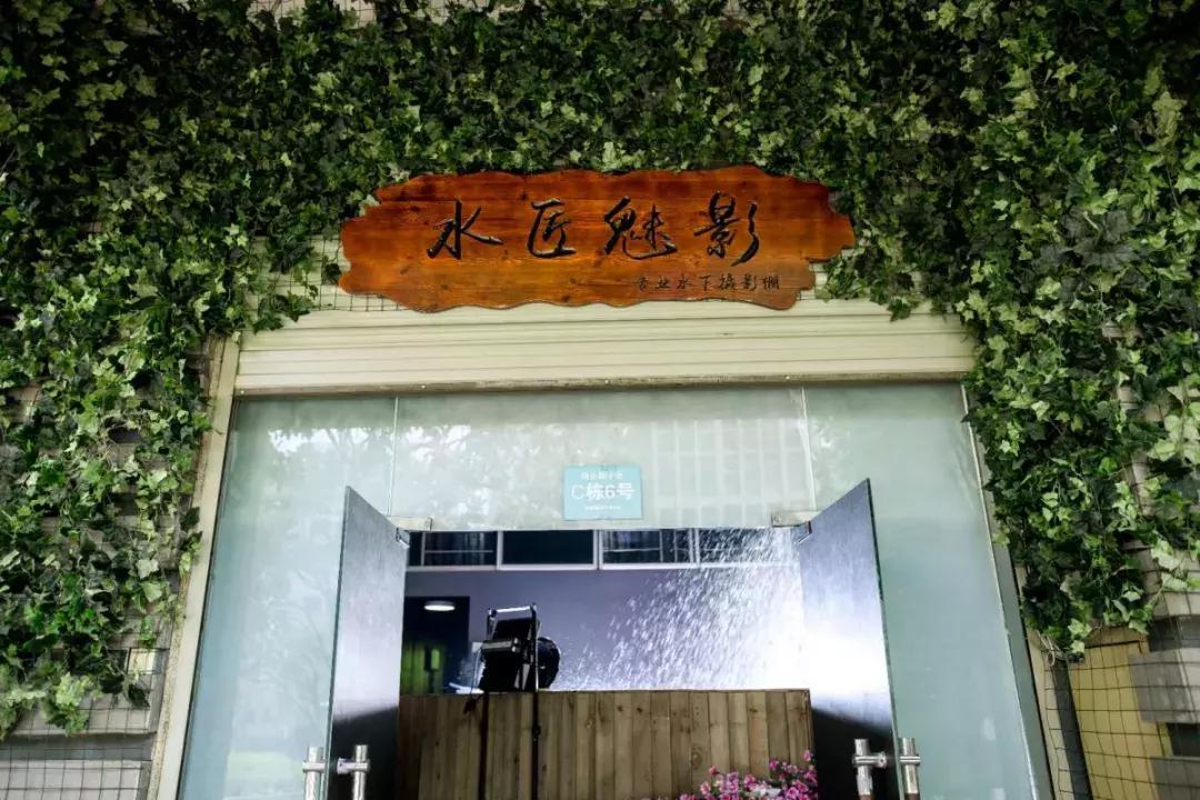 引爆星城！三亚仙气十足的水下摄影来长沙啦~湖南卫视率先取景