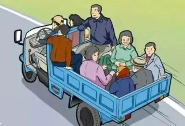 运城临猗交警严查三轮车违法行为,交警大队农用车辆违法载人整治