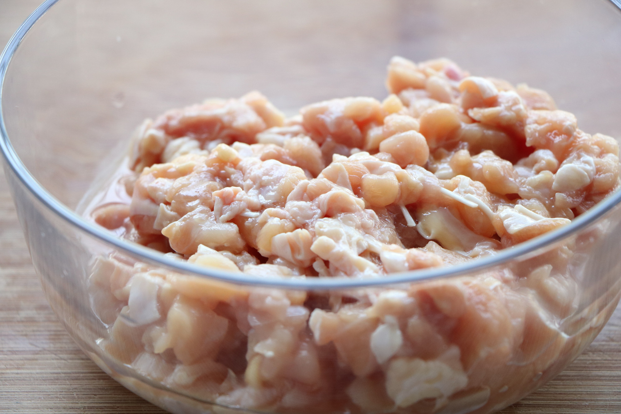 四川巴中正宗酱肉包的馅料全过程,茄子洋葱酱肉包馅料最正宗的做法