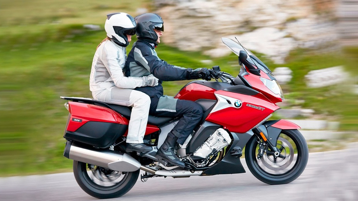 这几款车照样可以翻山越岭,这几款车绝对有你意想不到的配置