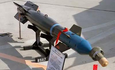 中国导弹爆炸试验,中国激光武器7000次打靶试验视频