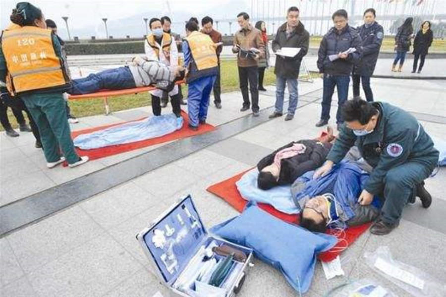 驾照漂移哪个国家最难,想学漂移还要报驾校吗